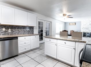 277 S Palo Verde Dr, Apache Junction, AZ 85120