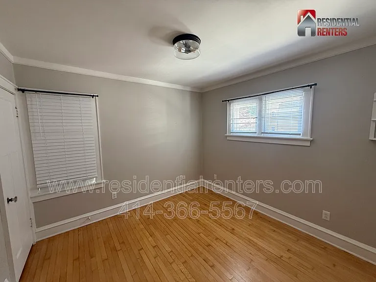 2203 N 68th St — Photo 7