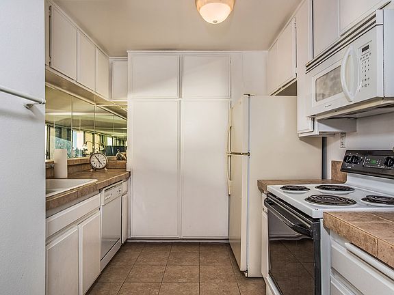 3rd image of 1750 E Ocean Blvd Unit 708