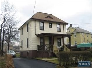 230 Clay St, Hackensack, NJ 07601