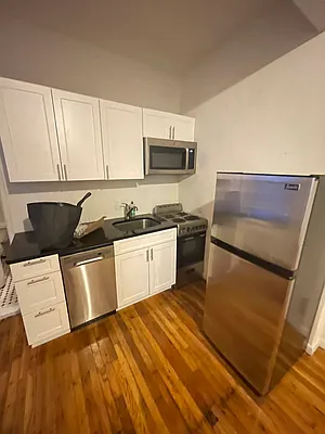 Rented by Best Apartments North Inc | media 9