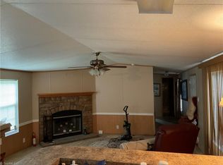 7290 Reddy Foxx Ln, Thomasville, NC 27360