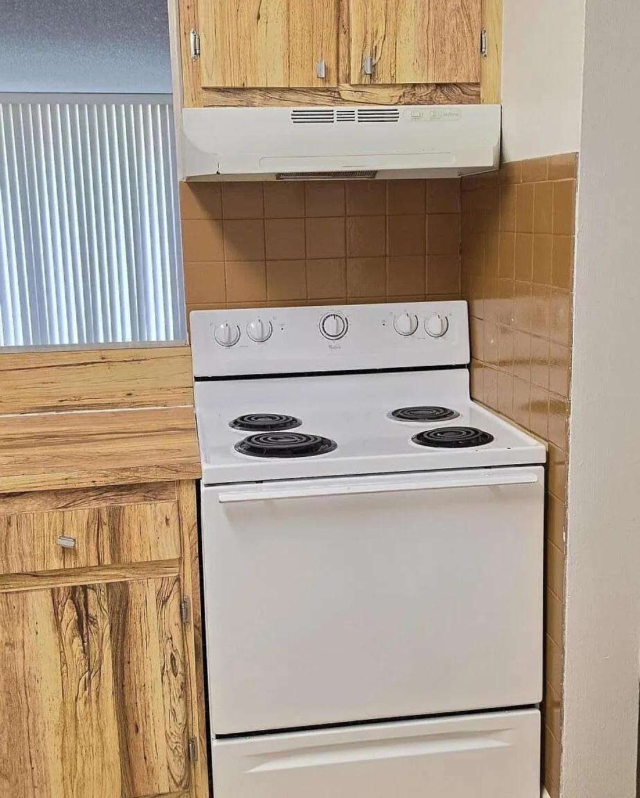 2 bed, 2.0 bath, 936 sqft, $2,000 — Photo 4