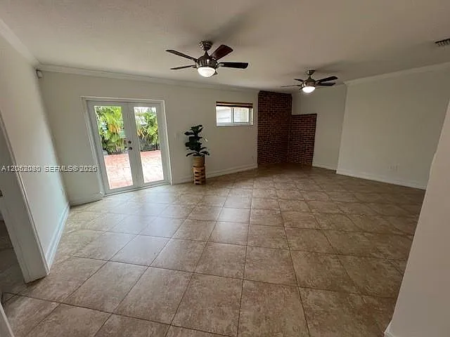 9211 SW 13th St — Photo 24