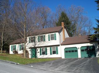 140 Amherst Rd, Johnstown, PA 15905