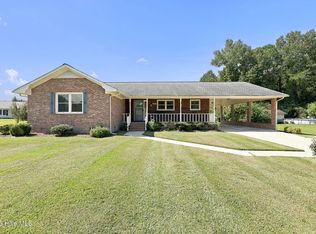 519 Edwards Rd, Jacksonville, NC 28540