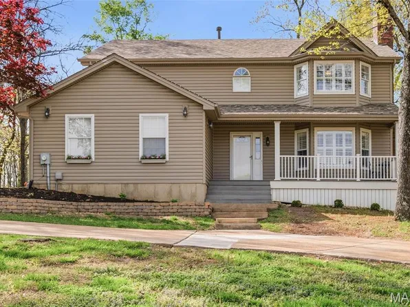 16754 Clayton Rd, Ballwin, MO 63011