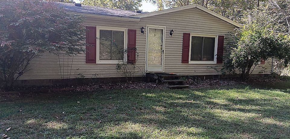 2nd image of 9046 Martin Martin Rd