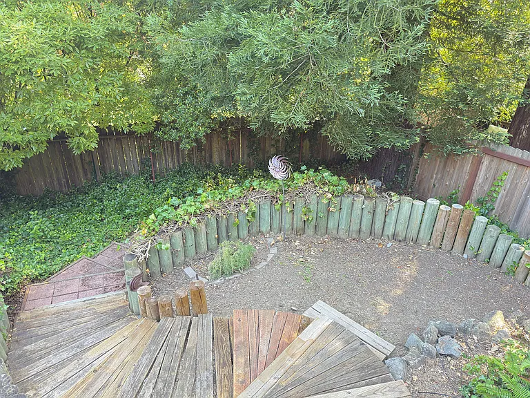 895 Marin Dr — Photo 26