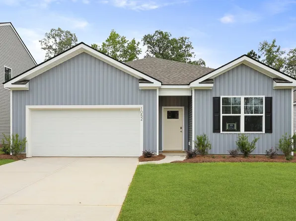 1052 Forrest Creek Dr, Summerville, SC 29483