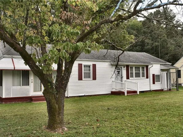 2645 N Landing Rd, Virginia Beach, VA 23456