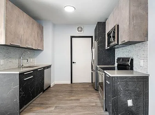 Rented by 5 Boro Realty Corp | media 20