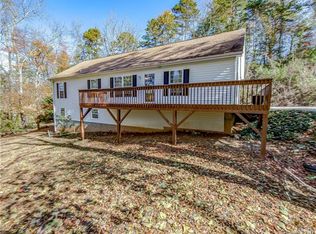 21 Brownstone Dr, Asheville, NC 28806