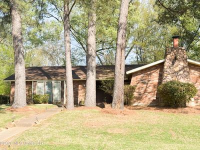 512 Cedarwood Dr, Jackson, MS, 39212