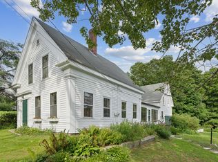 111 Academy Hl, Newcastle, ME 04553