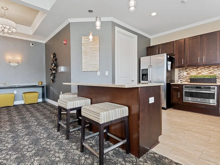 Union Square Apartment Homes — Photo 19