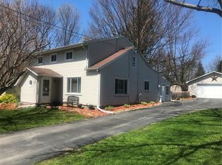 38 Wellington St, North East, PA