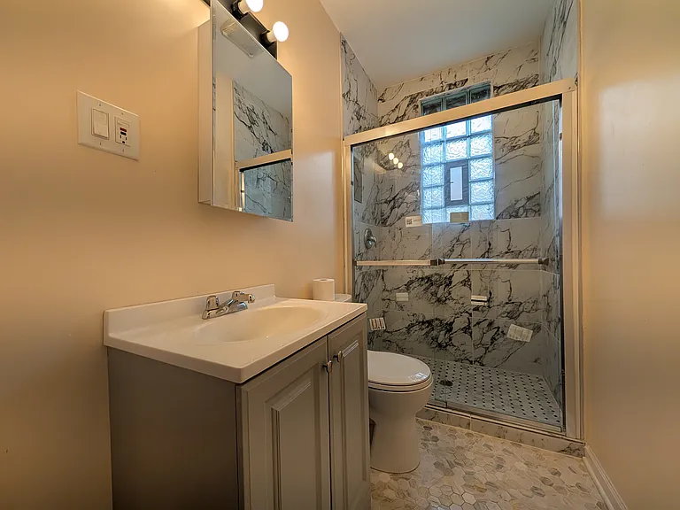 6027 S Morgan St — Photo 4