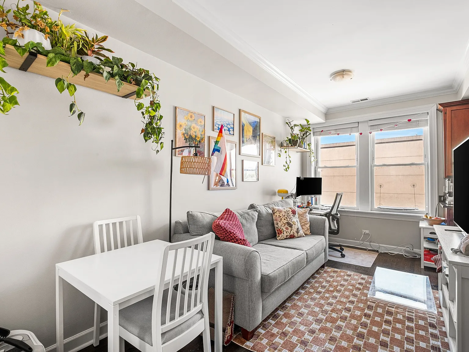 1 bed, $2,200 — Photo 2