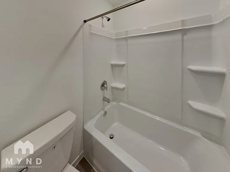 7345 Orange Sapphire — Photo 25
