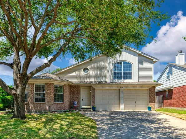 836 Meadowlark Dr, Saginaw, TX 76131