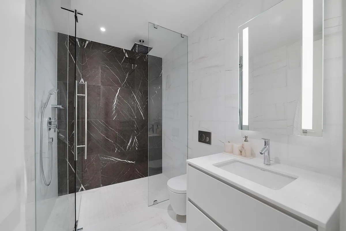 Building Photo - 300 Biscayne Boulevard Way #1804