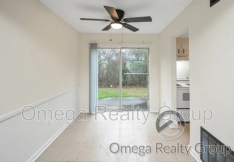 208 Rolling Mill St #8 — Photo 8
