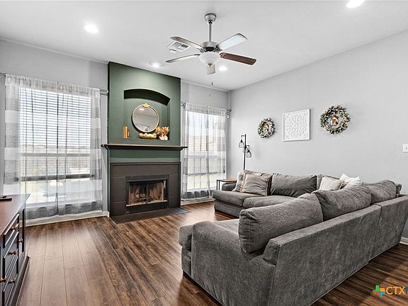 5th image of 3303 Greyfriar Dr