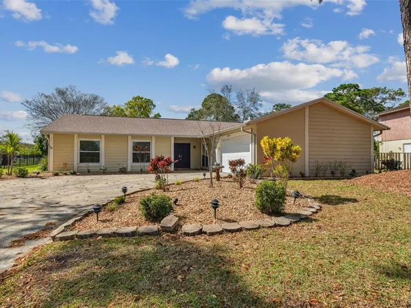 16216 W Course Dr, Tampa, FL 33624
