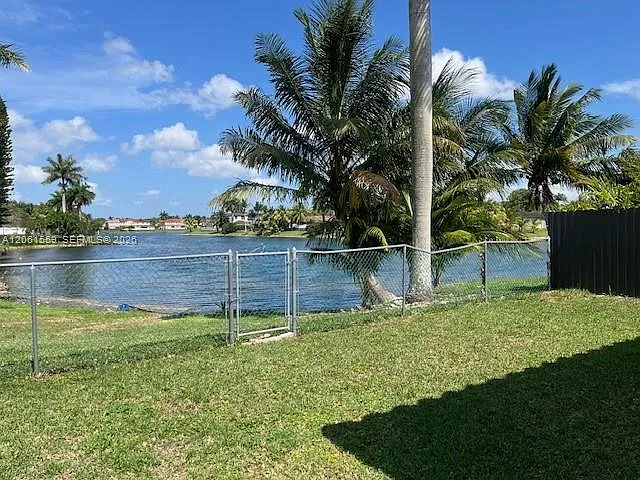 6983 SW 161st Pl — Photo 6