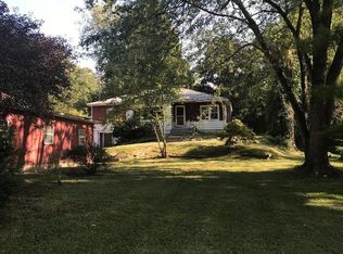 102 Superior Dr, Belleville, IL
