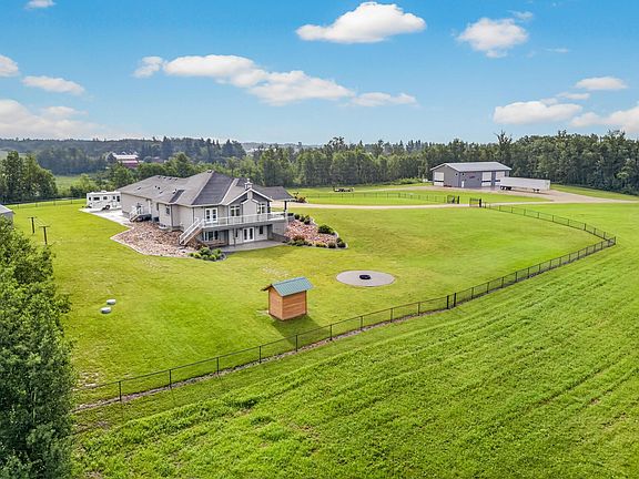 5th image of 52502 Range Rd #22-A