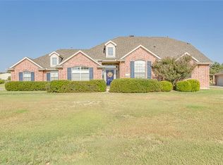 5020 Running Brook Dr, Joshua, TX 76058
