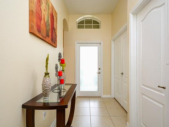 3rd image of 18310 Holland House Loop