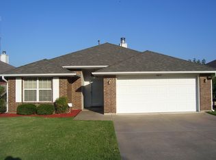 407 SW 80th St, Lawton, OK 73505