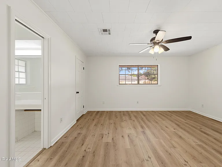 101 Fanny St — Photo 22