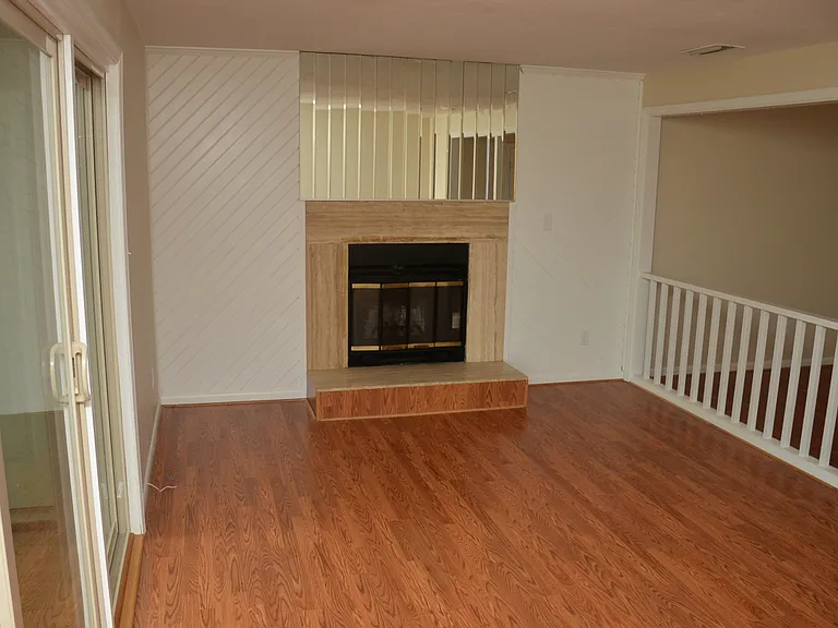 445 Benlea Cir — Photo 8