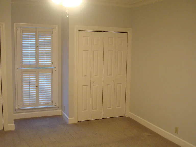 320 Sloan Rd — Photo 16