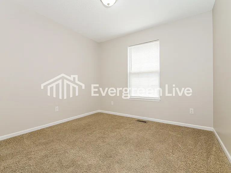 11127 N Lewis Ave — Photo 12
