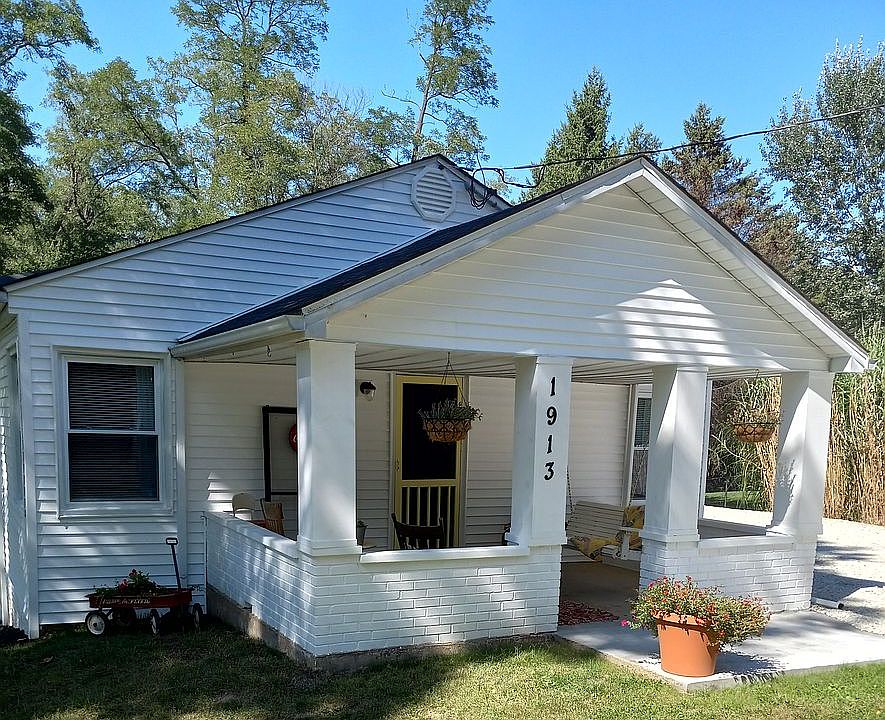 1st image of 1913 N Norwood Blvd