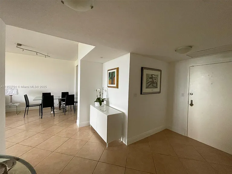 151 Crandon Blvd #833 — Photo 4