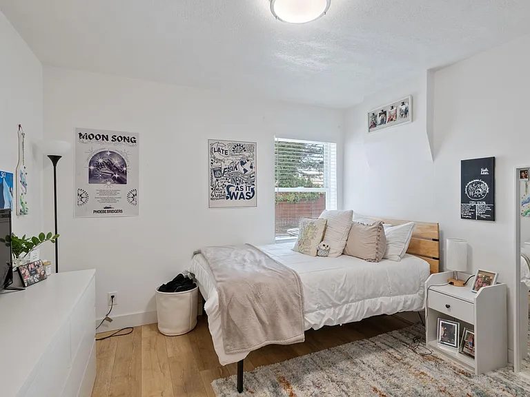 1627 S Blair St — Photo 12
