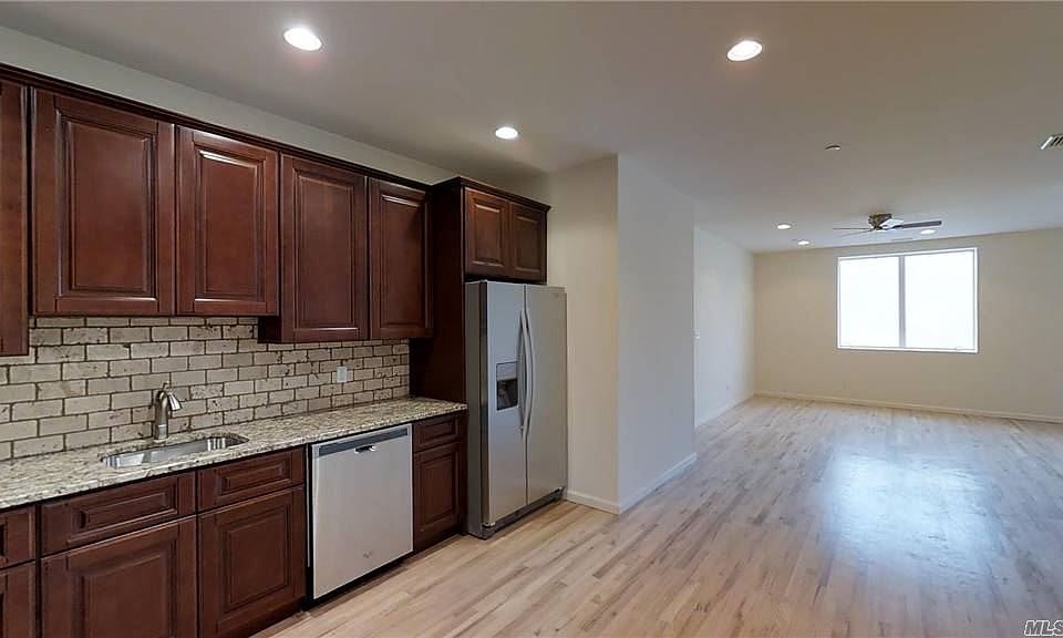 1st image of 417 New York Ave #2A