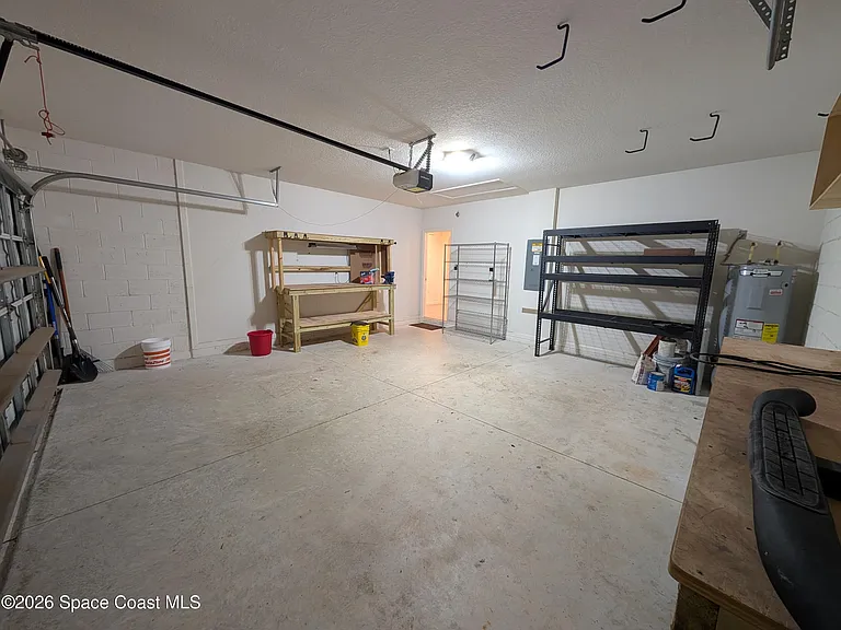 1606 De Groodt Rd SW — Photo 18