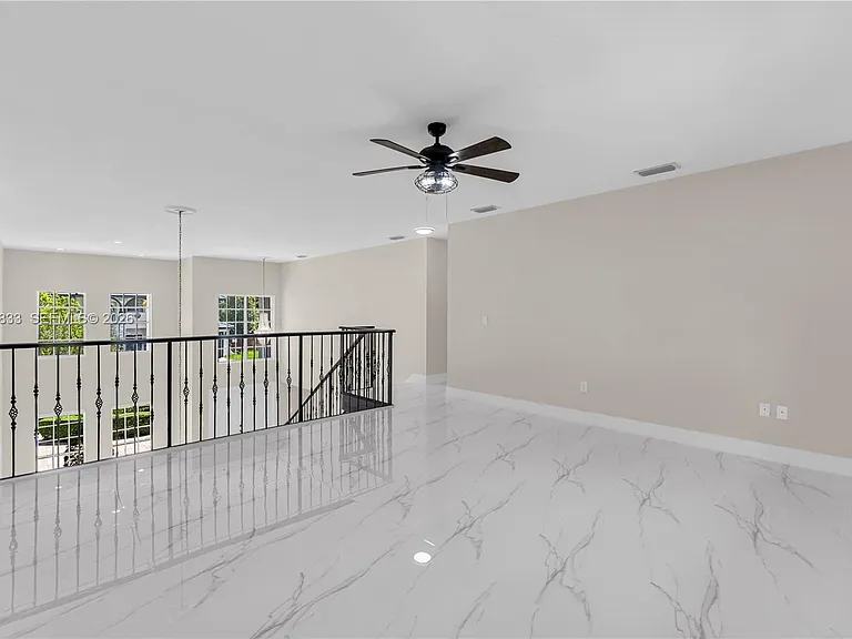 15834 SW 101st St — Photo 31