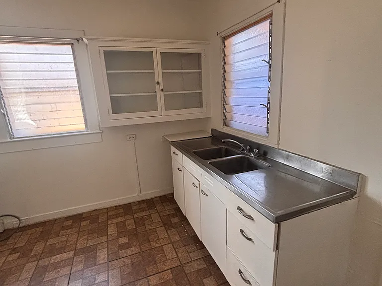 94-75 Poailani Cir #A — Photo 8