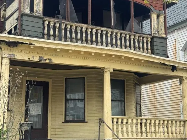 162 N 18Th St, East Orange City, NJ 07017