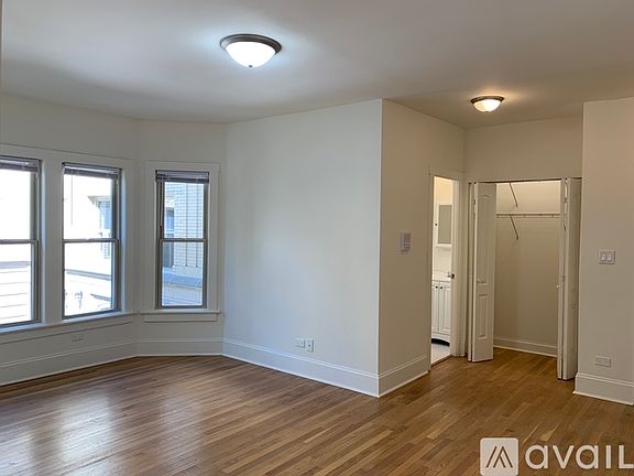5th image of 4845 N Kimball Ave #1