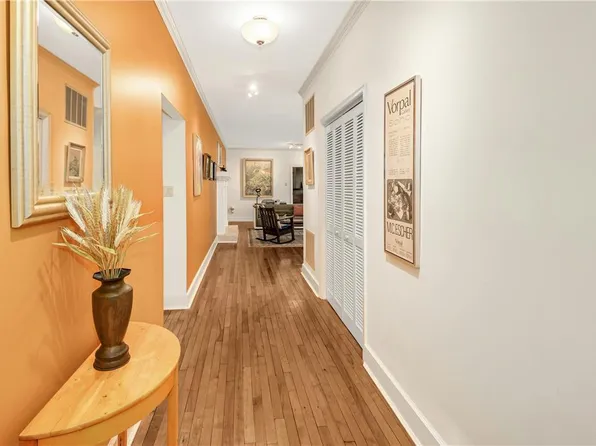 360 Conestoga St APT 6, Bethlehem, PA 18018