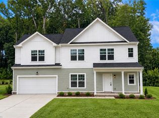 45 Pelchat Dr, Hampton, VA 23666